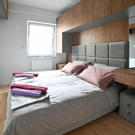 아파트 Cozy And Stylish 사라예보