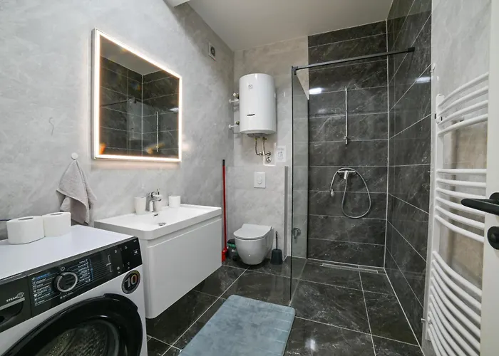 公寓 Cozy And Stylish 塞拉耶佛